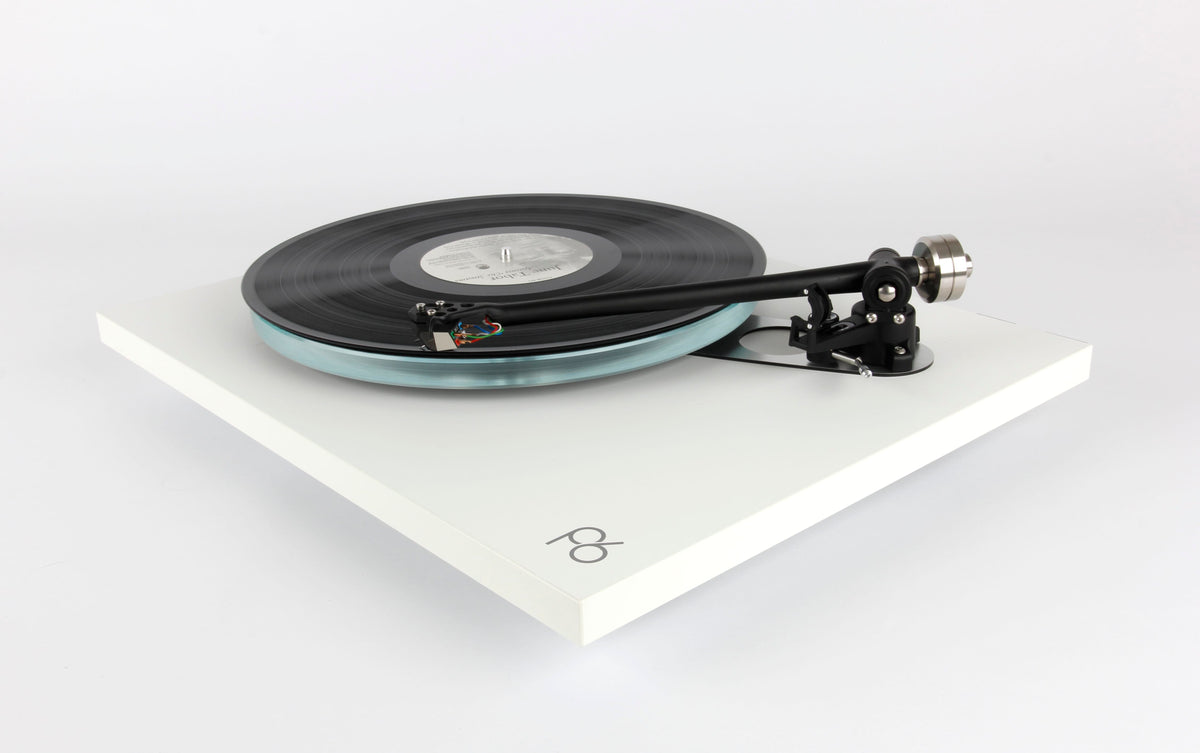 Rega Planar 6 Turntable w ND7 Cartridge - Black (OPEN BOX)