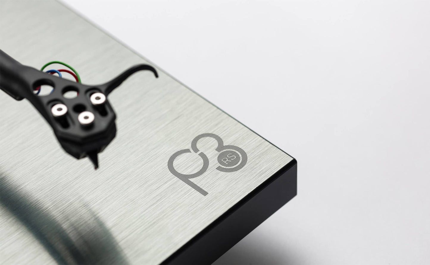 New Rega Planar 3 RS with Nd5 Cartridge (Nude Eliptical)