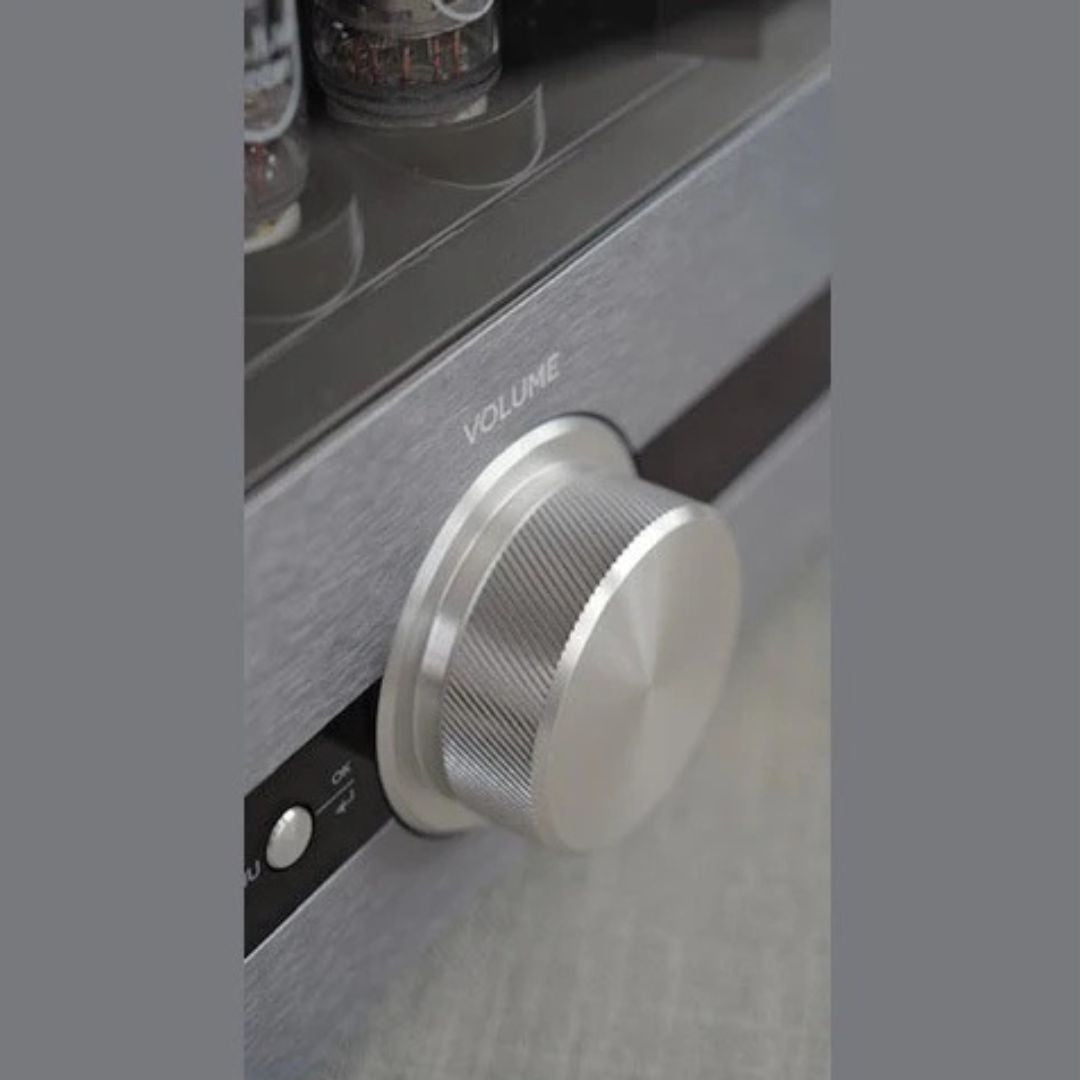Advance Paris NOVA A-I190 Hybrid Integrated Amplifier