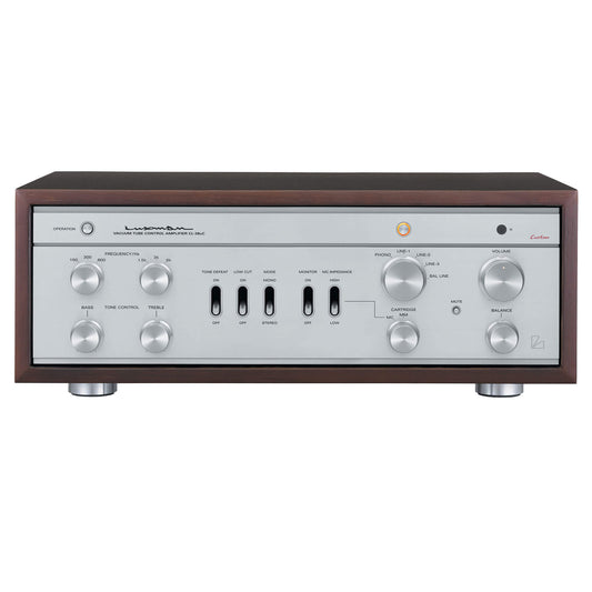 Luxman CL38uc Tube Preamplifier - Open Box