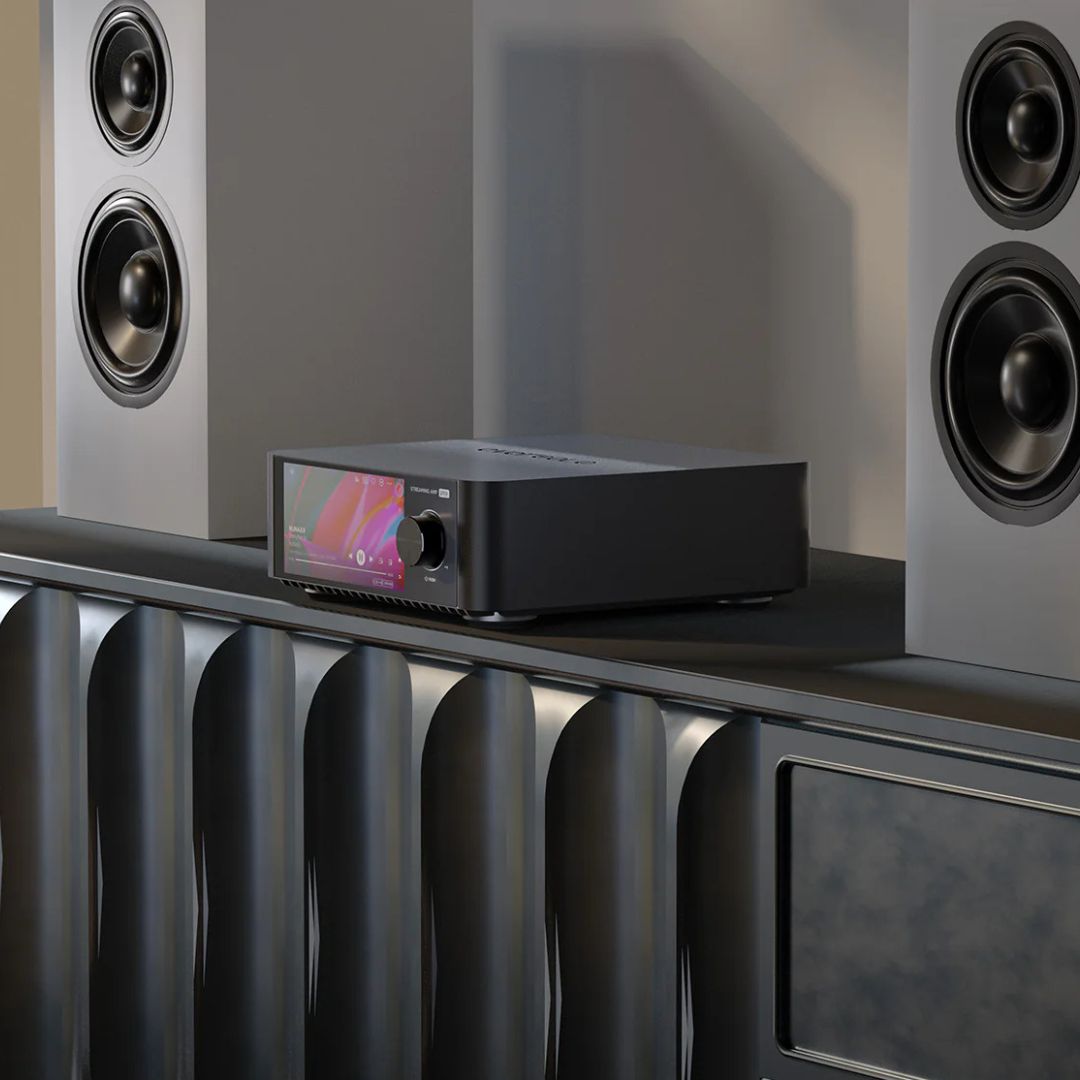 Eversolo Play CD Edition: Streaming Amplifier - All-in-One Hi-Fi System