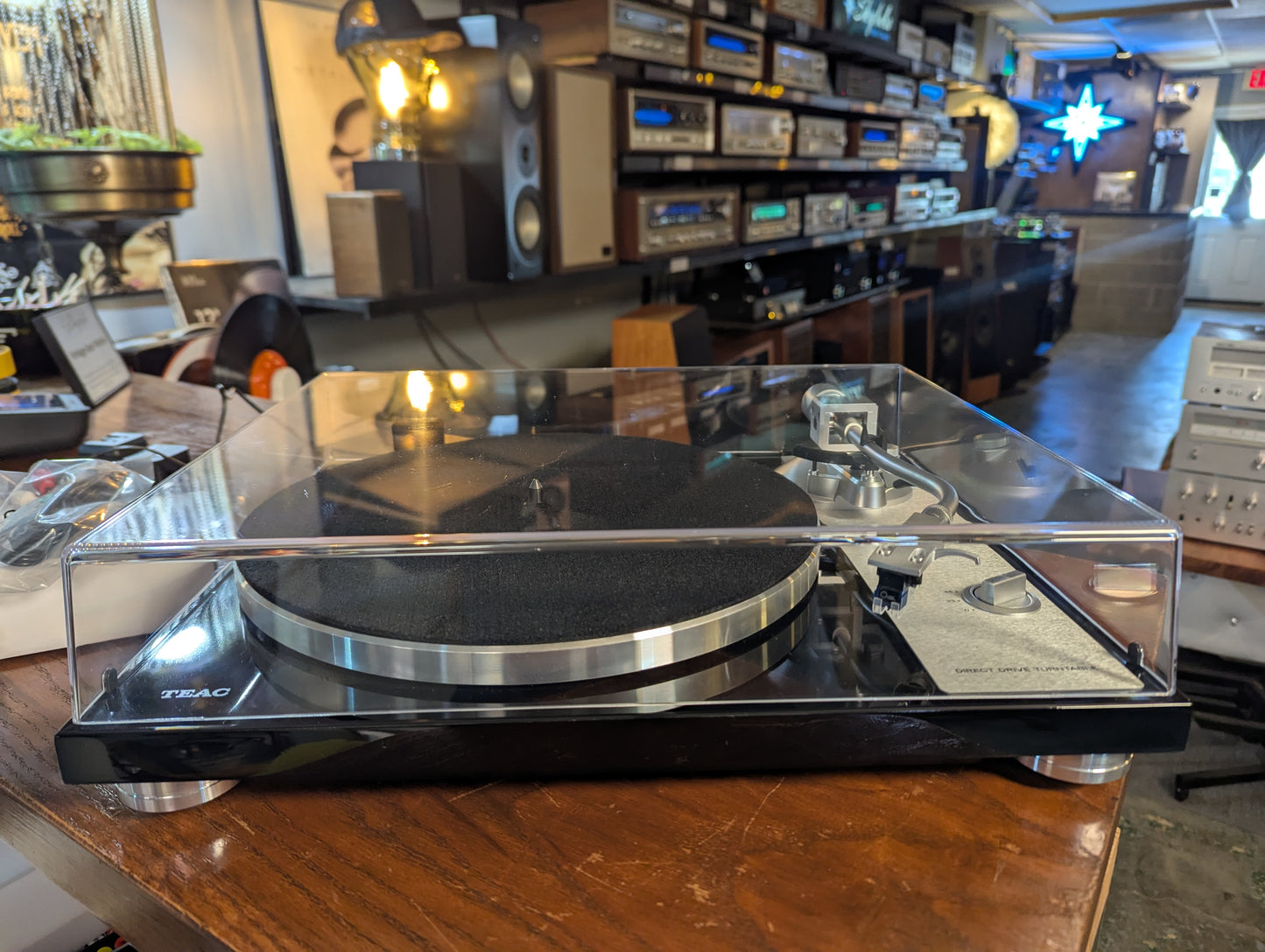 Teac TN-4D-SE Direct Drive Turntable (Demo Unit)