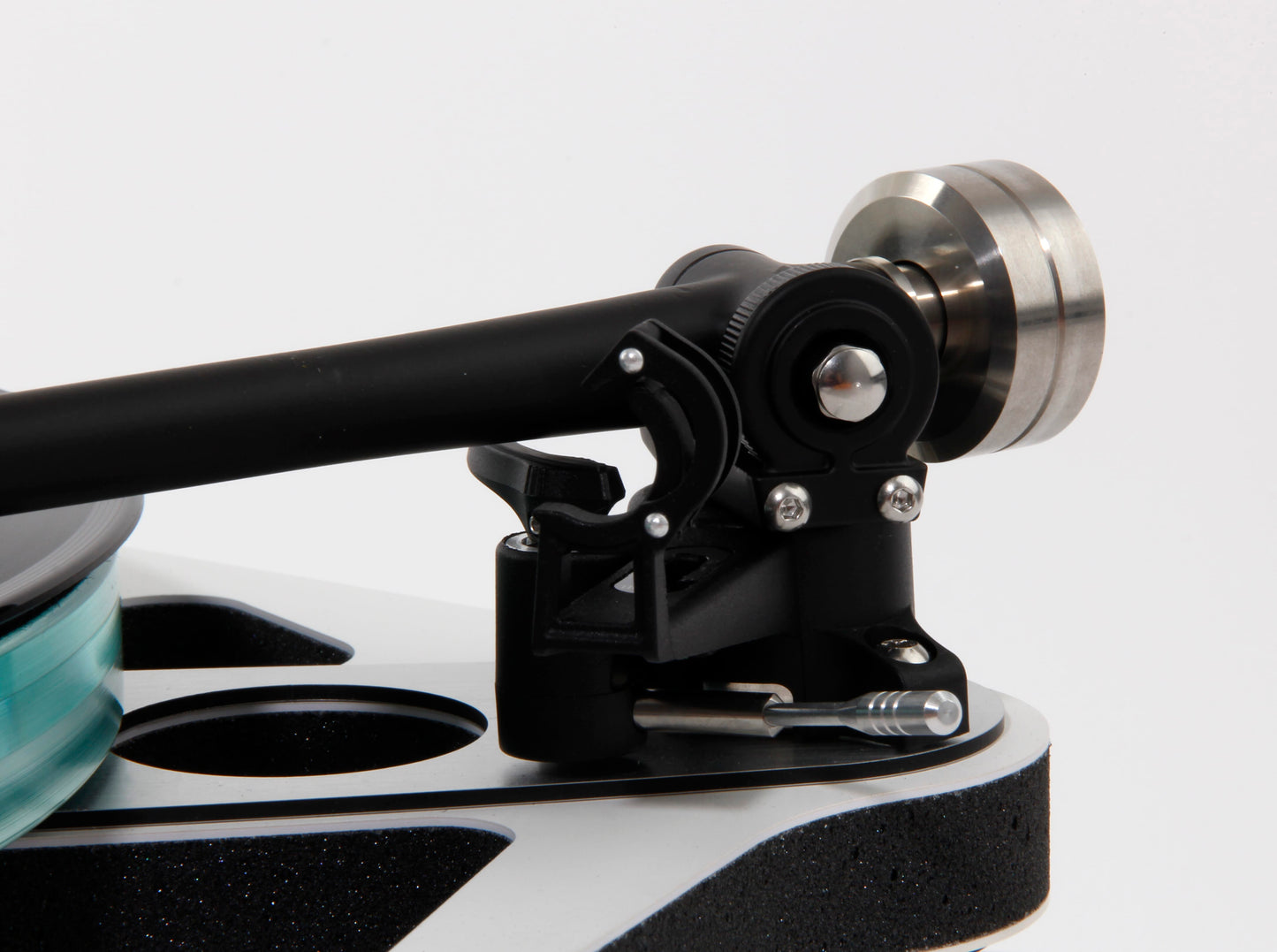 Rega Planar 8 Turntable